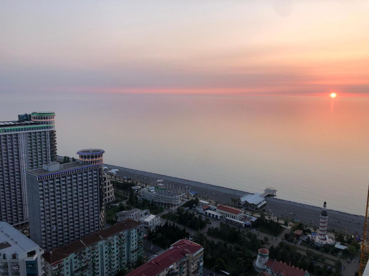 באטומי Orbi City Apartments On The Beach מראה חיצוני תמונה